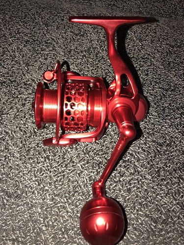 Show Samples 100% Anodized Billet Aluminum Spinning Reel. 4500 Size. 30lb. Braid