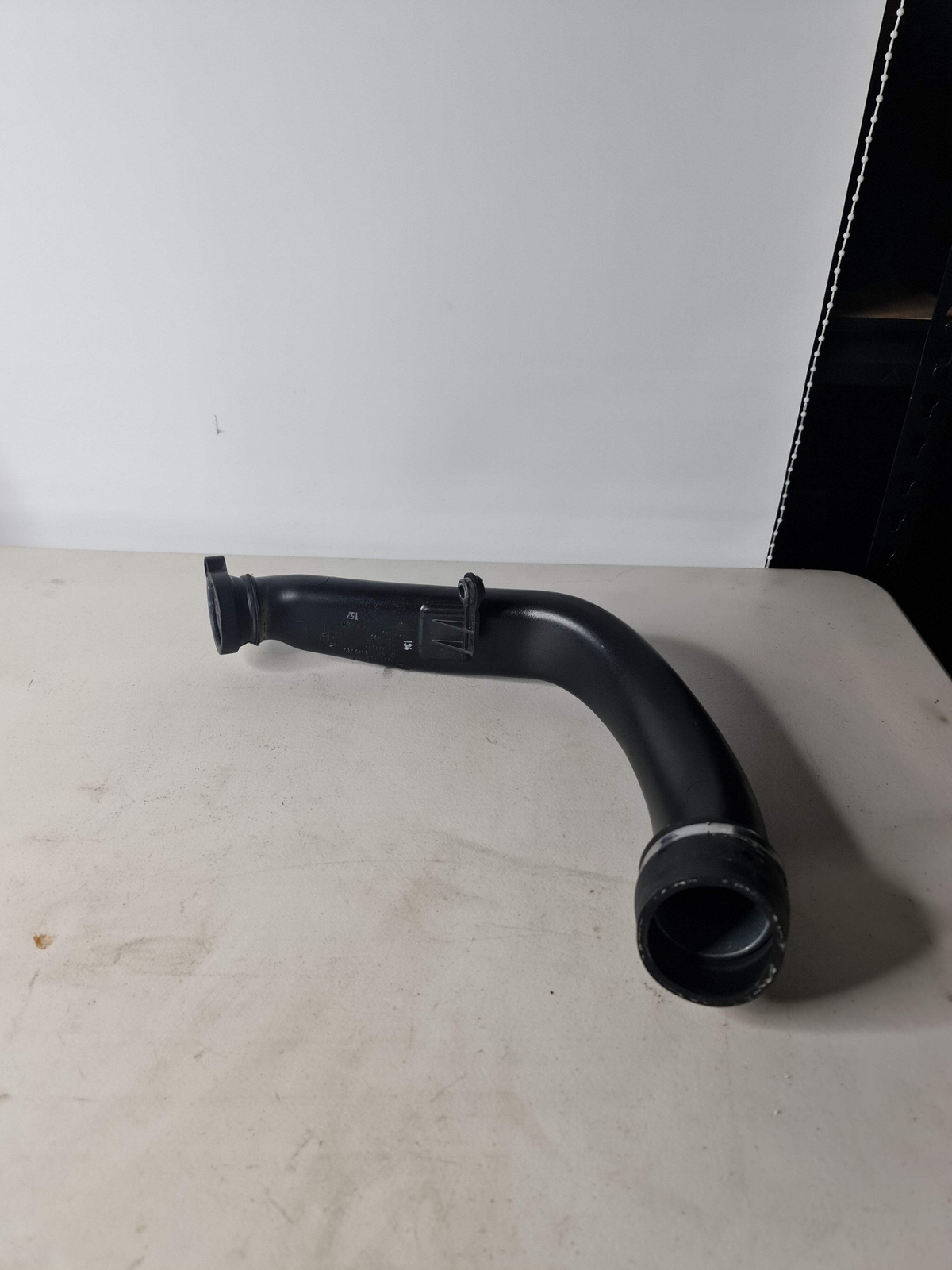 0 Bmw 2015-2020 11-61-7-846-246 11617846246 Charge Air Line Cylinders 4 - 6 7 image 2