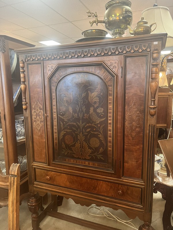 Vintage Berkey & Gay ARMOIRE Antique Furniture Walnut 2 Shelf