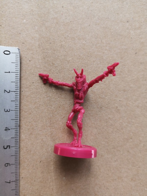 Double Dawn Prawn Ganger Alien Miniature District 9 Boardgame G897