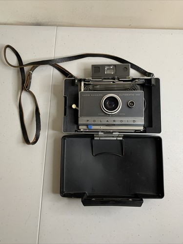 Polaroid automatic 100 land camera with Case And StrapのeBay公認