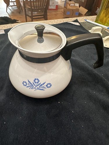 Vintage Corning Ware 6 Cup Blue & White Cornflower Teapot