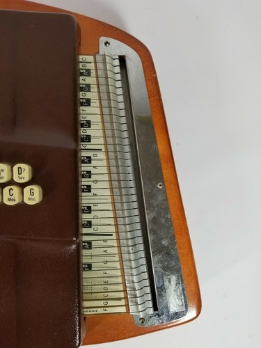 Vintage Autoharp Oscar Schmidt 36 string 15 chord