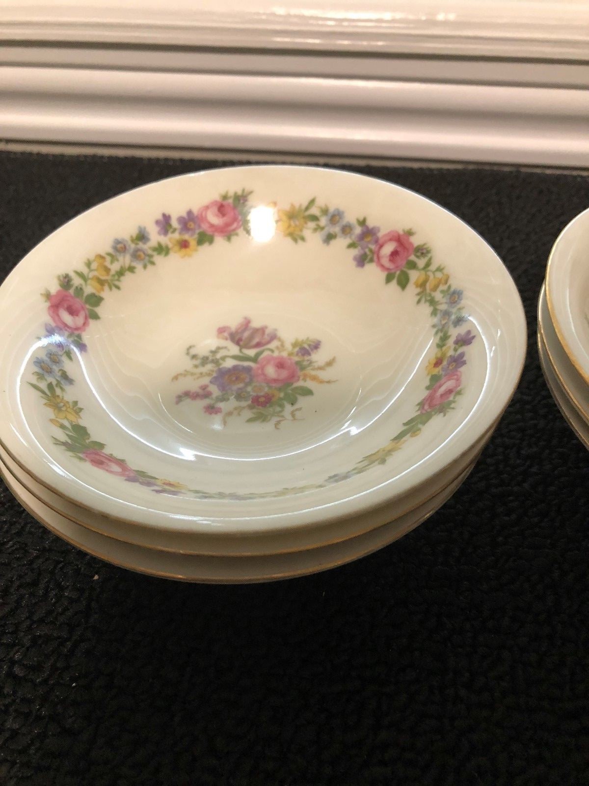 Czechoslovakia China Design # 23458 dessert/berry bowls set of 6 pre-owned