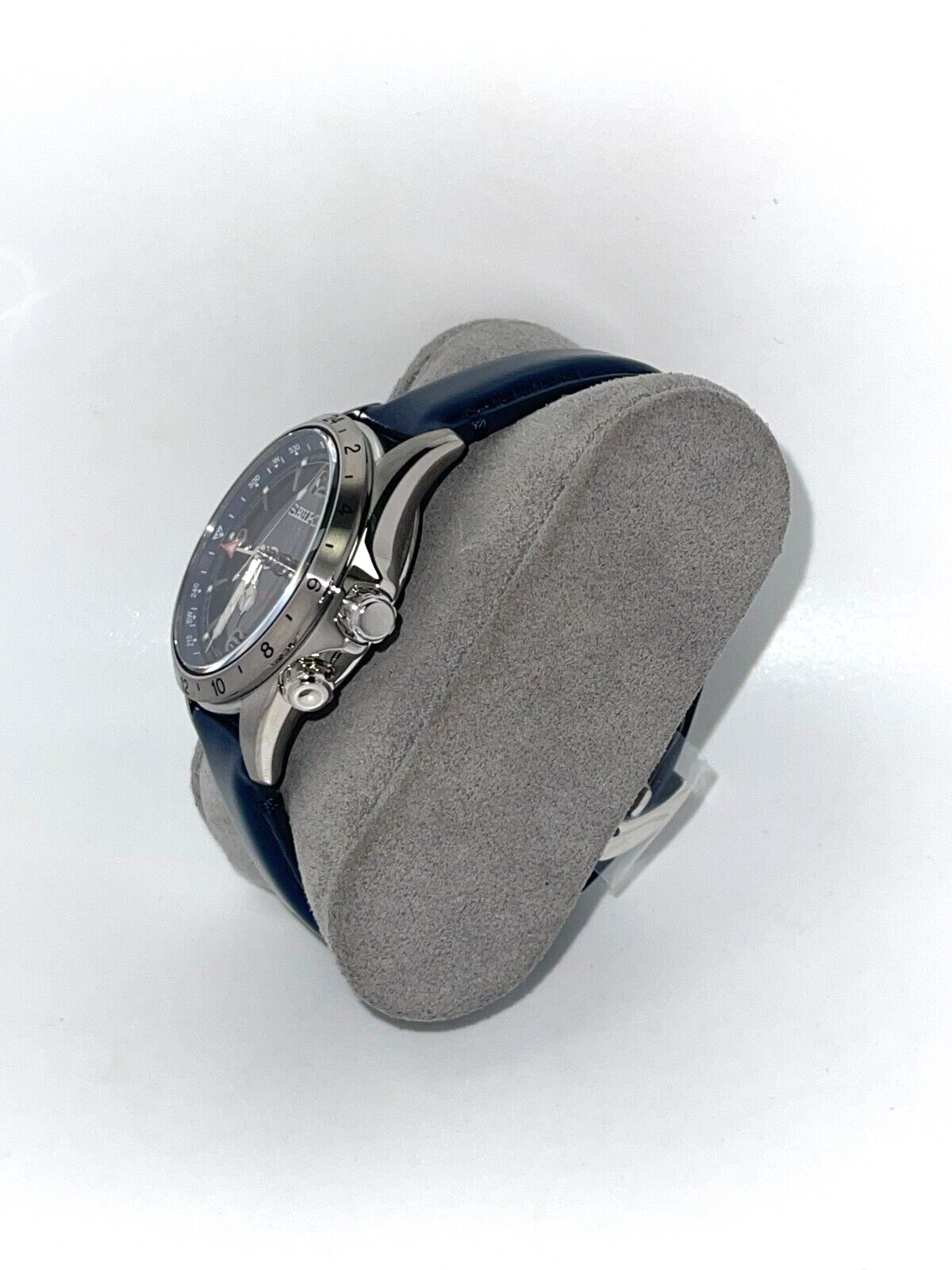 Pre-owned Seiko Luxe Prospex Land Blue Cow Steer Watch Spb377 In Box With Tags