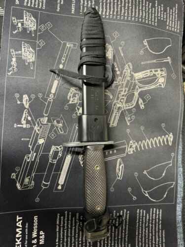 M10 Scabbard Sheath USA Genuine Issue USMC Army Military New M10 Scabbard Sheath USA Genuine Issue USMC Army Military New