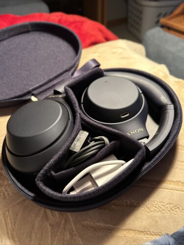 Sony WH-1000XM4 Wireless Noise-Cancelling Over-the-Ear Sony WH-1000XM4 Wireless Noise-Cancelling Over-the-Ear