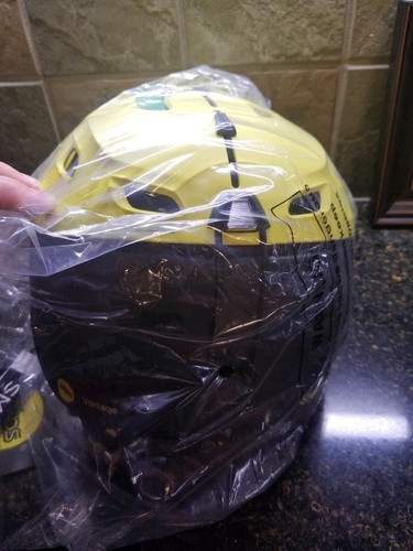 Smith Vantage MIPS Helmet Matte Citron-Black/ XL Box Damage Snowboard Skiing