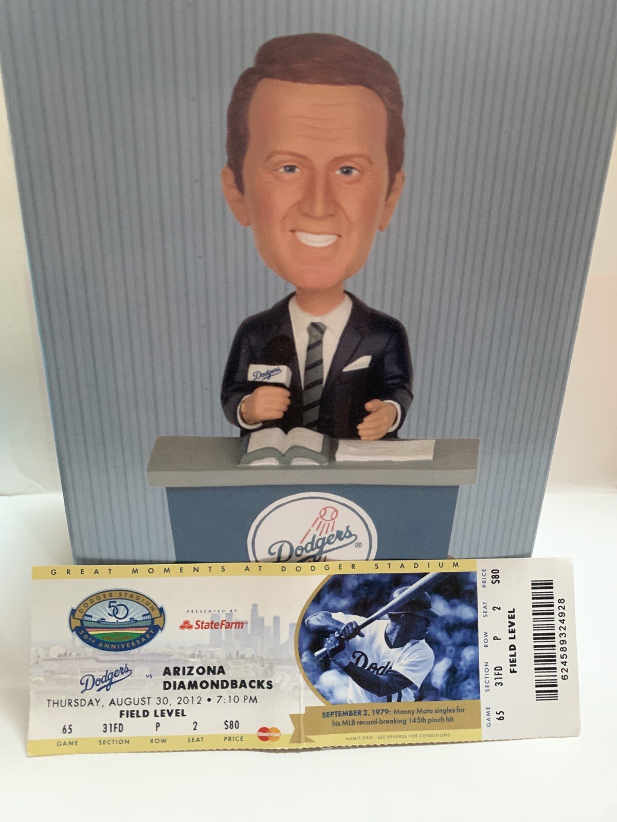 Los Angeles Dodgers Bobblehead Vin Scully 2012 SGA Desk With