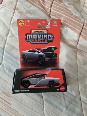Hot Wheels 2025 Q Case Zamac #11 & #12 Set Volvo 250 Wagon