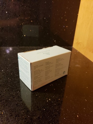 Partylite Cranberry Set of 4 Aroma Melts in Box Z2423