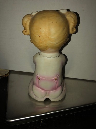 LEFTON FIGURINE GIRL PRAYING  NIGHT LIGHT WITHOUT CORD 6 1/4” Stickered