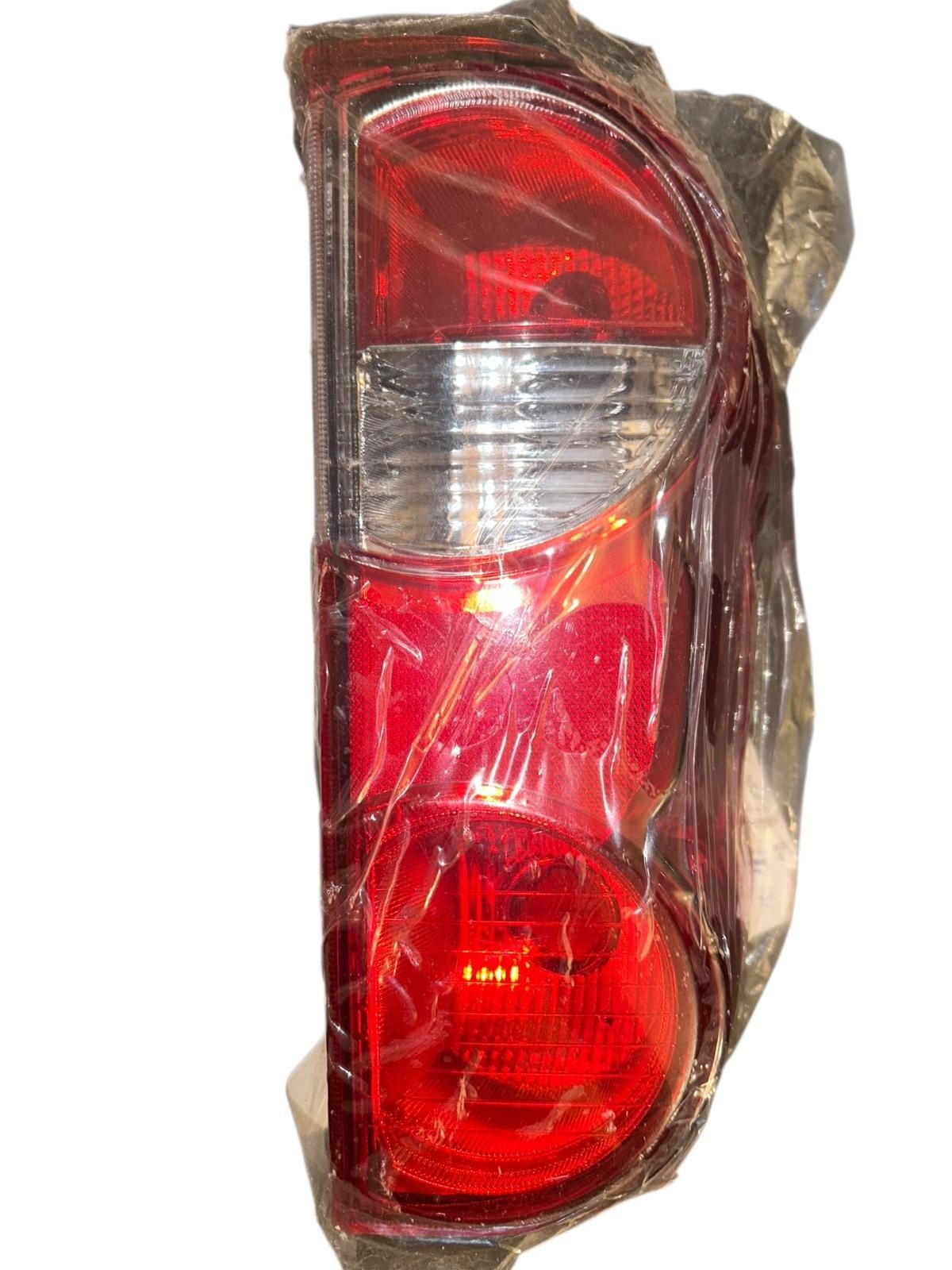 2013-2018 NISSAN NV200 TAIL LIGHT ASSEMBLY  LH LEFT DRIVER SIDE LED TAIL LAMP