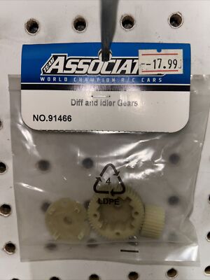Associated 91466 Diff and Idler Gears: ProSC10 Trophy Ref DB10