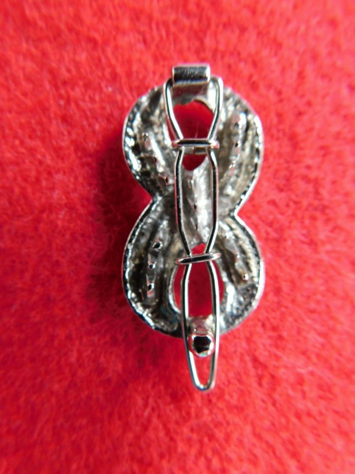 Figure Eight 8 Silver Tone Vintage Hair Barrette with Inlaid Black Stones