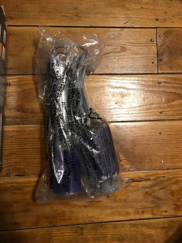 John Frieda Hot Air Brush; 1 1/2 inch and 2 inch Barrels Frizz Ease