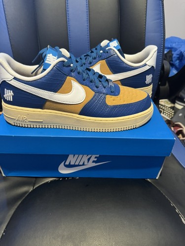 Size 10.5 - Nike Air Force 1 Low SP x Undefeated Dunk vs AF1 Size 10.5 - Nike Air Force 1 Low SP x Undefeated Dunk vs AF1