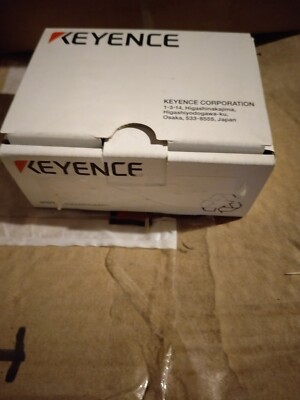 New in Box! Keyence LR-ZH490CB Self contained CMOS Laser Sensor