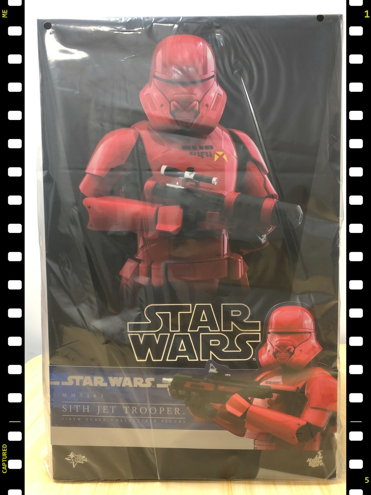 Hot Toys MMS 562 Star Wars The Rise of Skywalker Sith Jet Hot Toys MMS 562 Star Wars The Rise of Skywalker Sith Jet