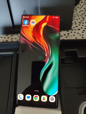 ZTE Axon 40 Ultra 6.8" AMOLED 120Hz 18/1TB 64MP Snapdragon8Gen1 5000mAh Unlock