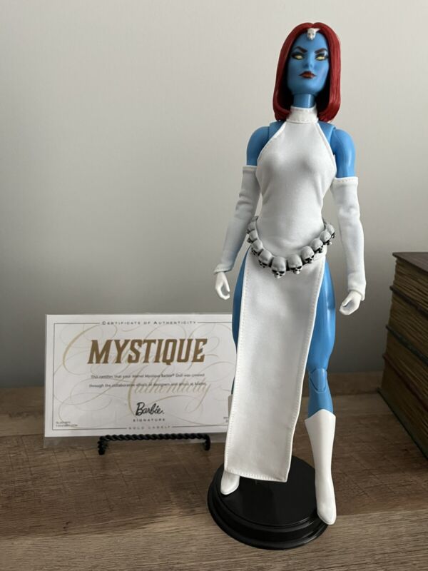 Barbie Signature Mystique Marvel 80th Anniversary X Men Mattel Loose + Coa Stand