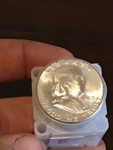 Roll of (x20) 1963 Franklin Half Dollars  90% Silver Very Nice