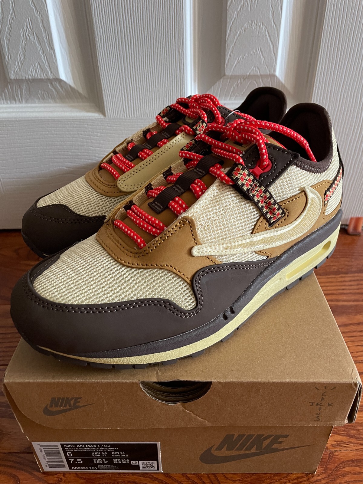 Travis Scott Nike Air Max 1 Brown 7.5 Women Men 6 DO9392-200 Travis Scott Nike Air Max 1 Brown 7.5 Women Men 6 DO9392-200