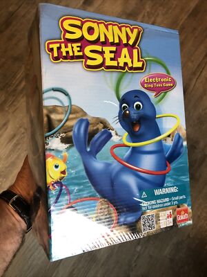  Goliath Games Sonny the Seal Motorized Electronic Ring Toss New Sealed