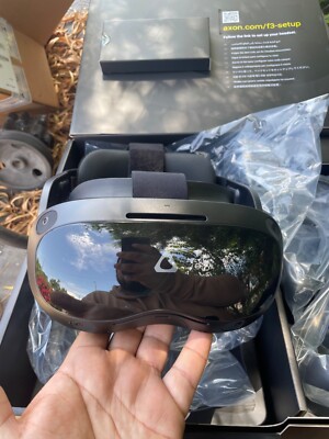HTC VIVE Focus 3 AXON Virtual Reality System - 99HASY012-00 New