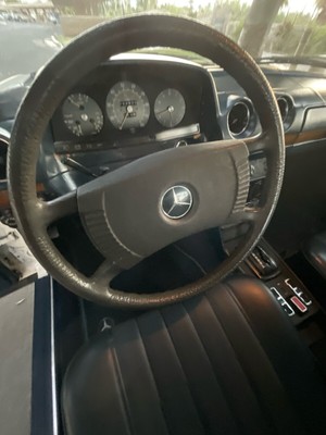 image 12 of interior