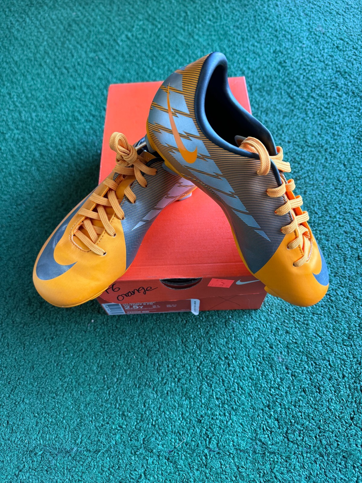 nike junior mercurial victory