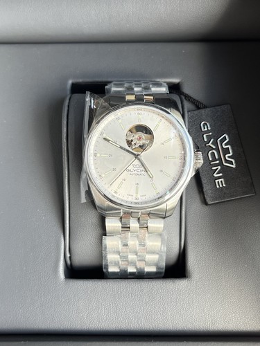 Pre-owned Glycine Combat Classic Men's Silver Watch - Gl0460 (open Heart)