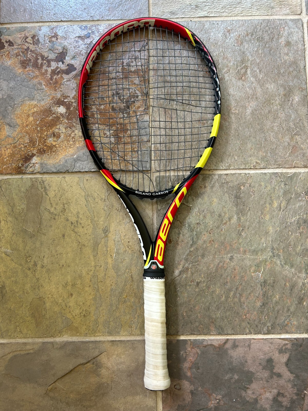 Babolat Aeropro Drive 2013 French Open Edition, 4 1/2 | eBay Babolat Aeropro Drive 2013 French Open Edition, 4 1/2 | eBay