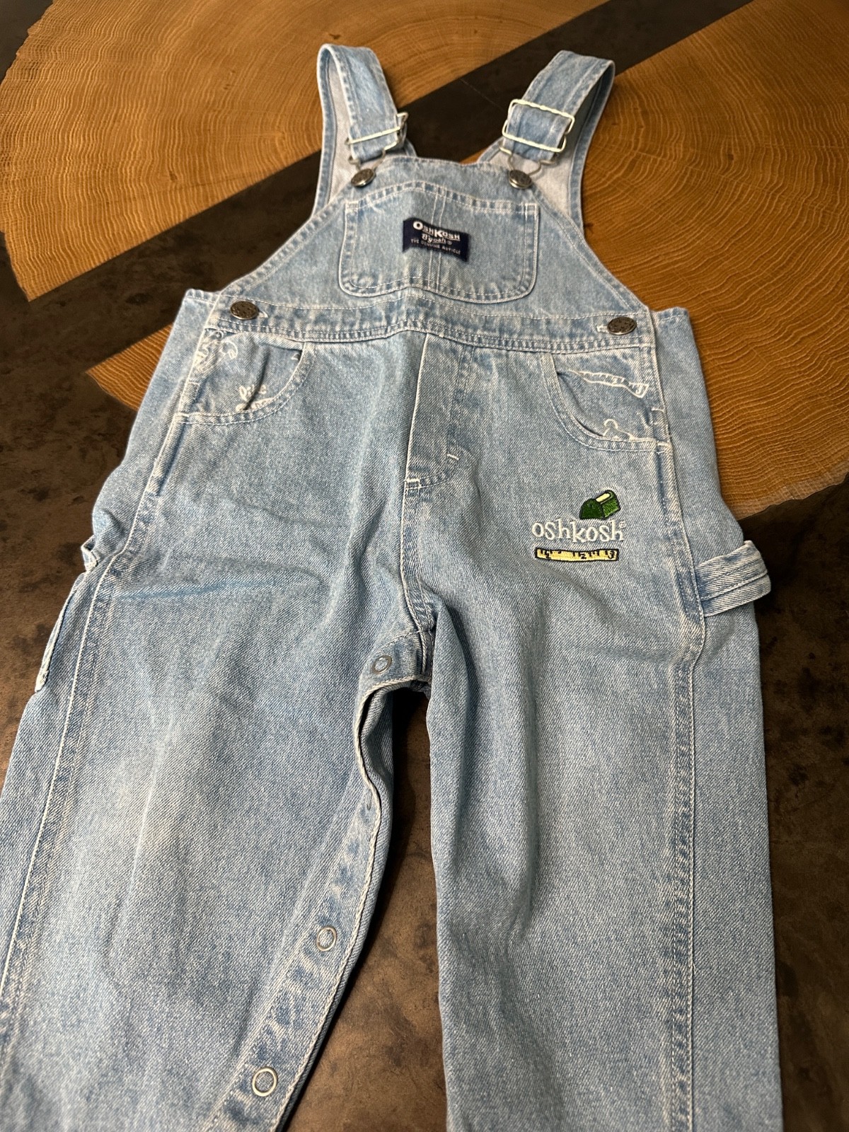 OSHKOSH B'GOSH LITTLE BUILDER EMBROIDERED COTTON CARPENTER