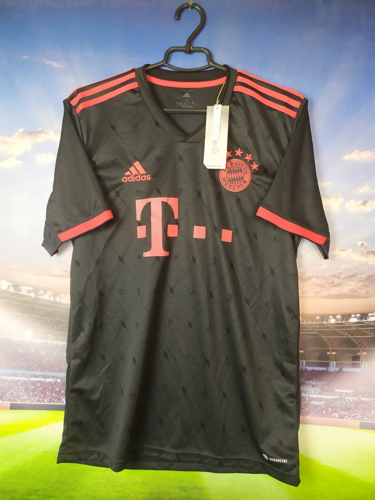 FC Bayern Munchenアディダス サッカーシャツ&パンツ上下セット黒 BAYERN MUNICH 2020/2021 TRAINING FOOTBALL SHIRT ADIDAS SIZE