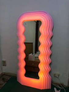 ultrafragola ettore sottsass squiggle