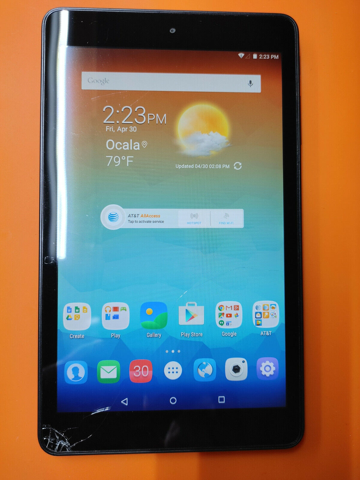 AT&T Trek HD 8.0 9020A, 16gb, AT&T, clean ESN, Cracked glass  T20 - Picture 1 of 4
