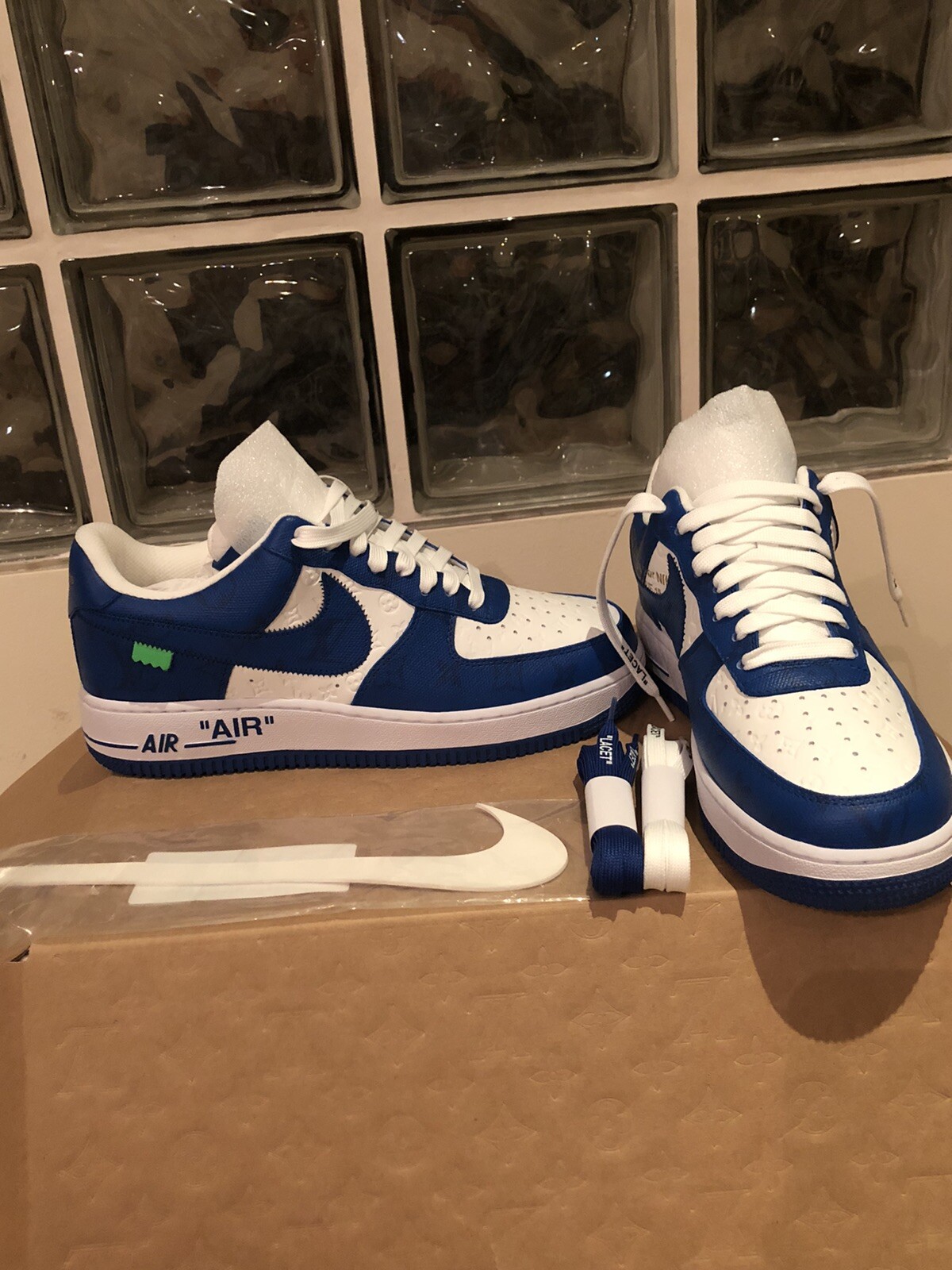 New 2022 Louis Vuitton Virgil Abloh Air 