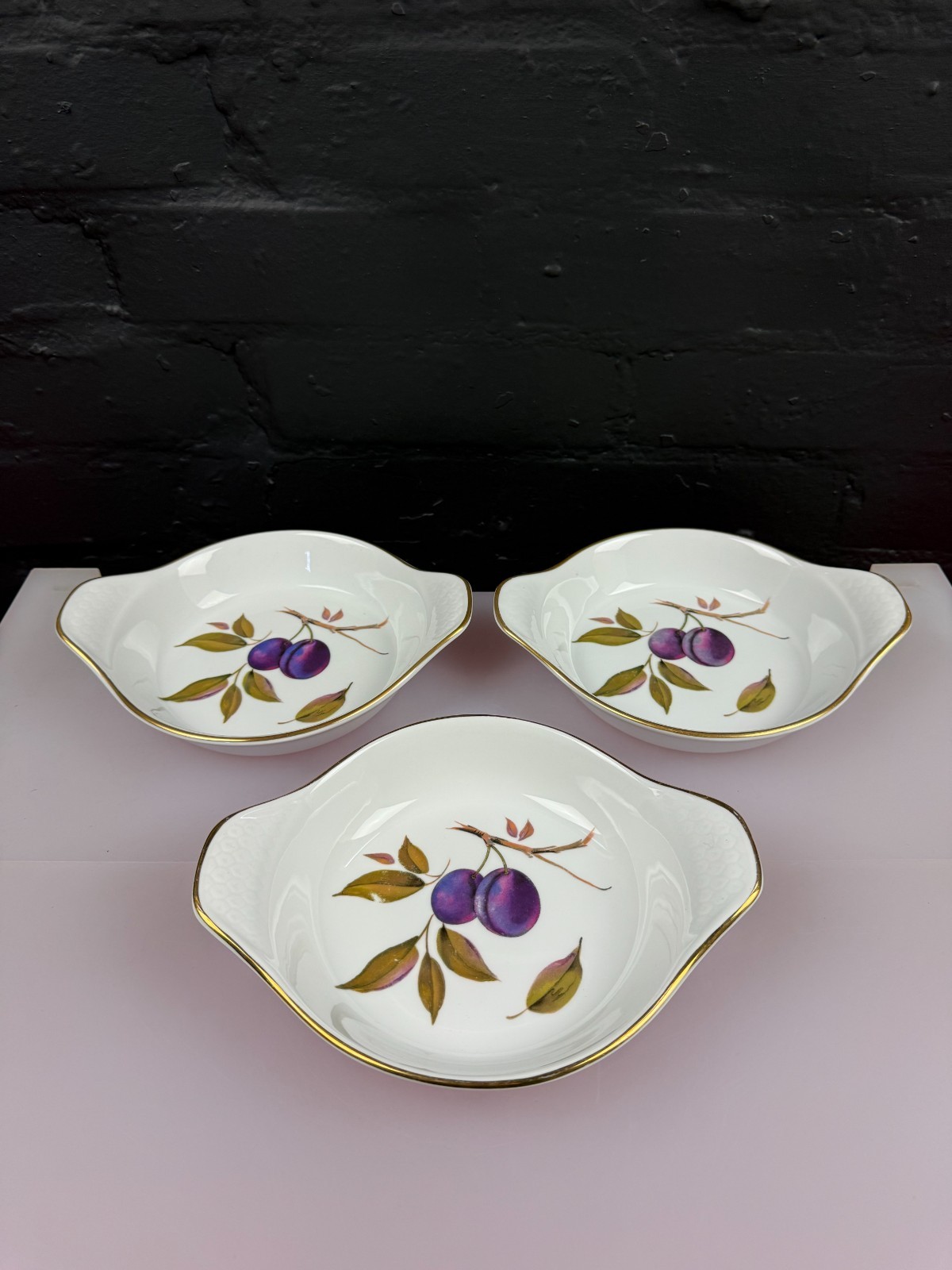 Royal Worcester Evesham Gold Eared Gratin Serving Dishes 8.5" Wide Set of 3