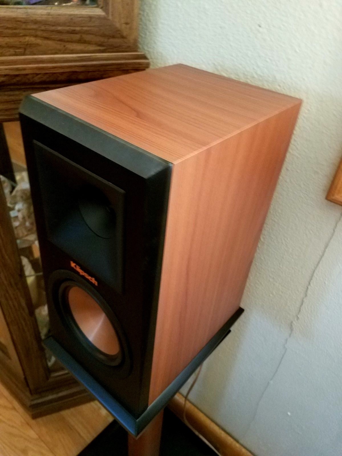 Klipsch RP-150M Premeire Bookshelf Surround Speakers (pair)