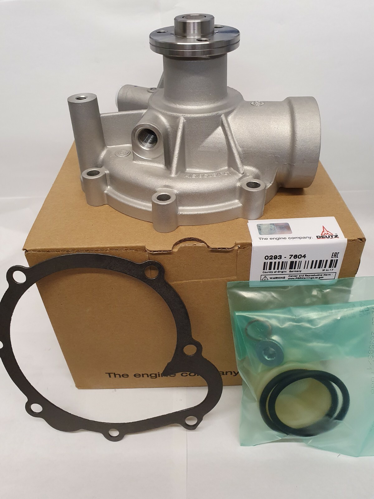 02937604 WATER PUMP WITH GSKTS & SEALS GENUINE DEUTZ FOR