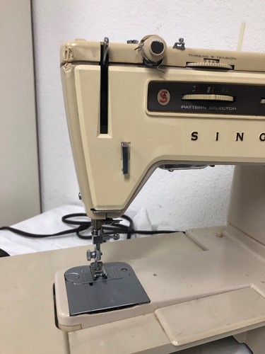 Vintage 1970s Singer Stylist 534 Sewing Machine | Free Arm, & Foot Pedal (2G)