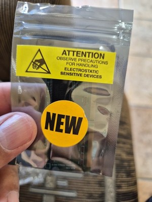 Foto dell'oggetto di un acquirente verificato