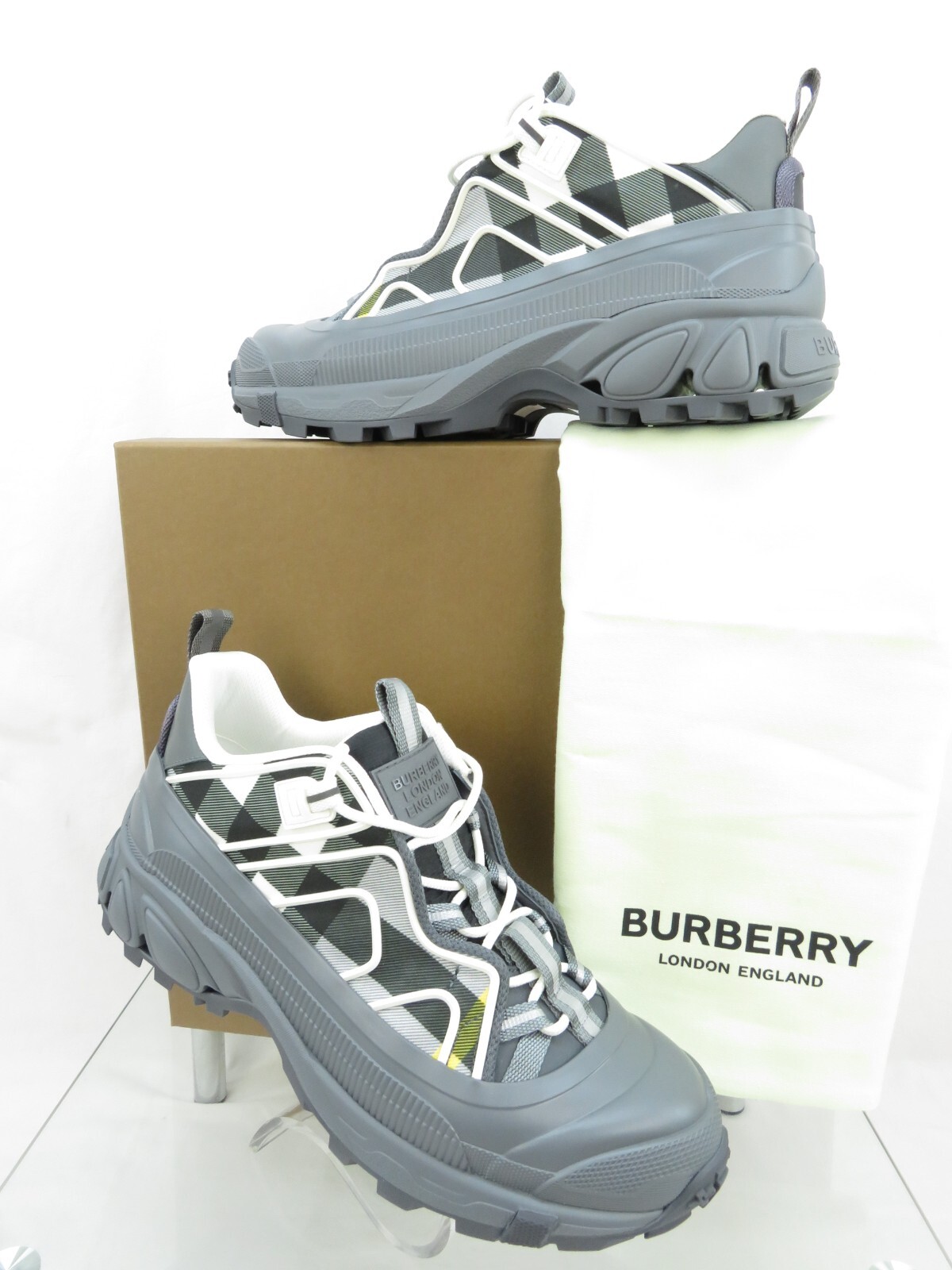 Pre-owned Burberry $950  Arthur Gray Green Check Canvas Rubber Logo Sneakers 44 Us 11 Italy