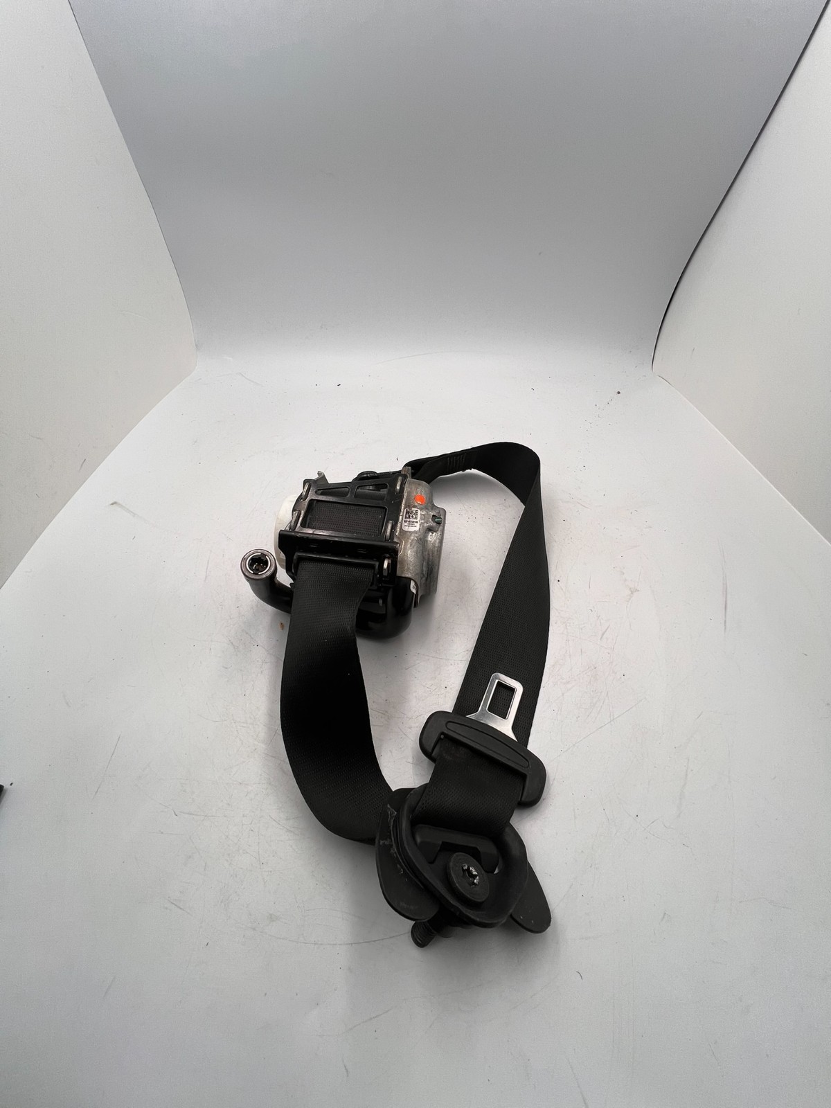 BMW X5 G05 2021 REAR LEFT PASSENGER SIDE SEAT BELT 7497591 3987 4082