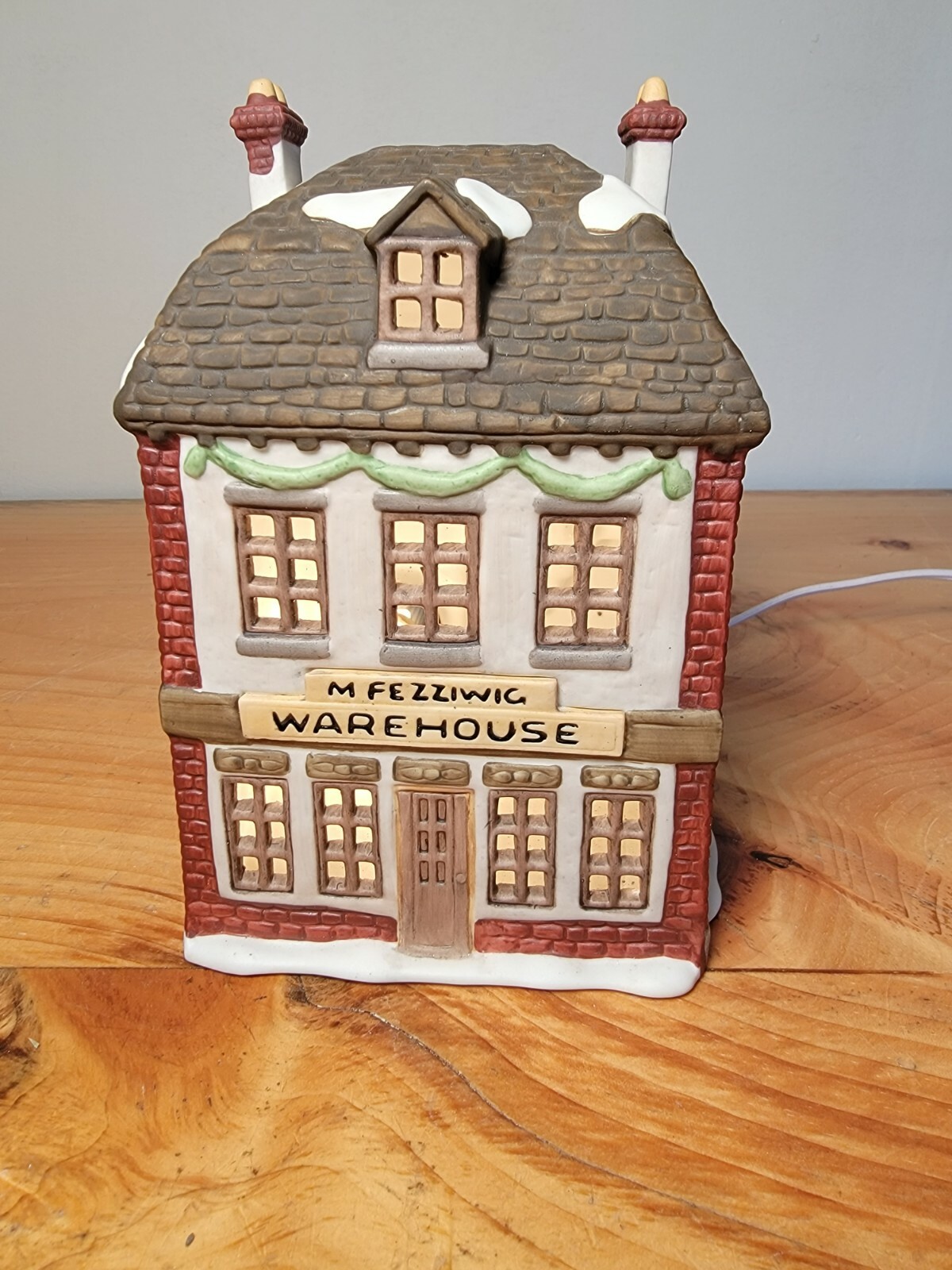 DICKEN’S SERIES 1986 s-l400.jpg