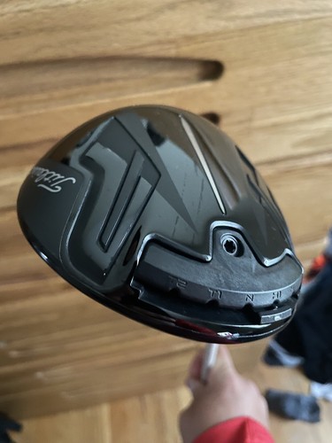 Titleist TSi3 Driver 9 degree Stiff Mitsubishi Tensei Shaft