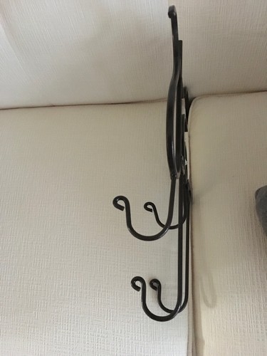 Cast Iron Metal Wall Hanging 4 Hooks Cats Keys Hat Coats
