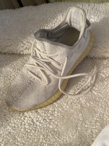 device one yeezy boost 350