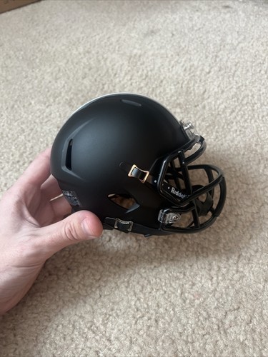 Ohio State Buckeyes Matte Black Alternate Riddell Speed NCAA Mini Helmet